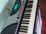 Yamaha PSR 240 keyboard