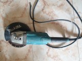 Makita GA9020   M14 Angle Grinder, with Lock‑On Switch