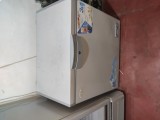 De freezer and Refrigerator Fridge