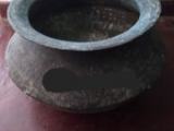 Ancient copper pot (හට්ටි)
