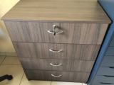 Singer 4 Drawer – Chest of Drawers for Sale